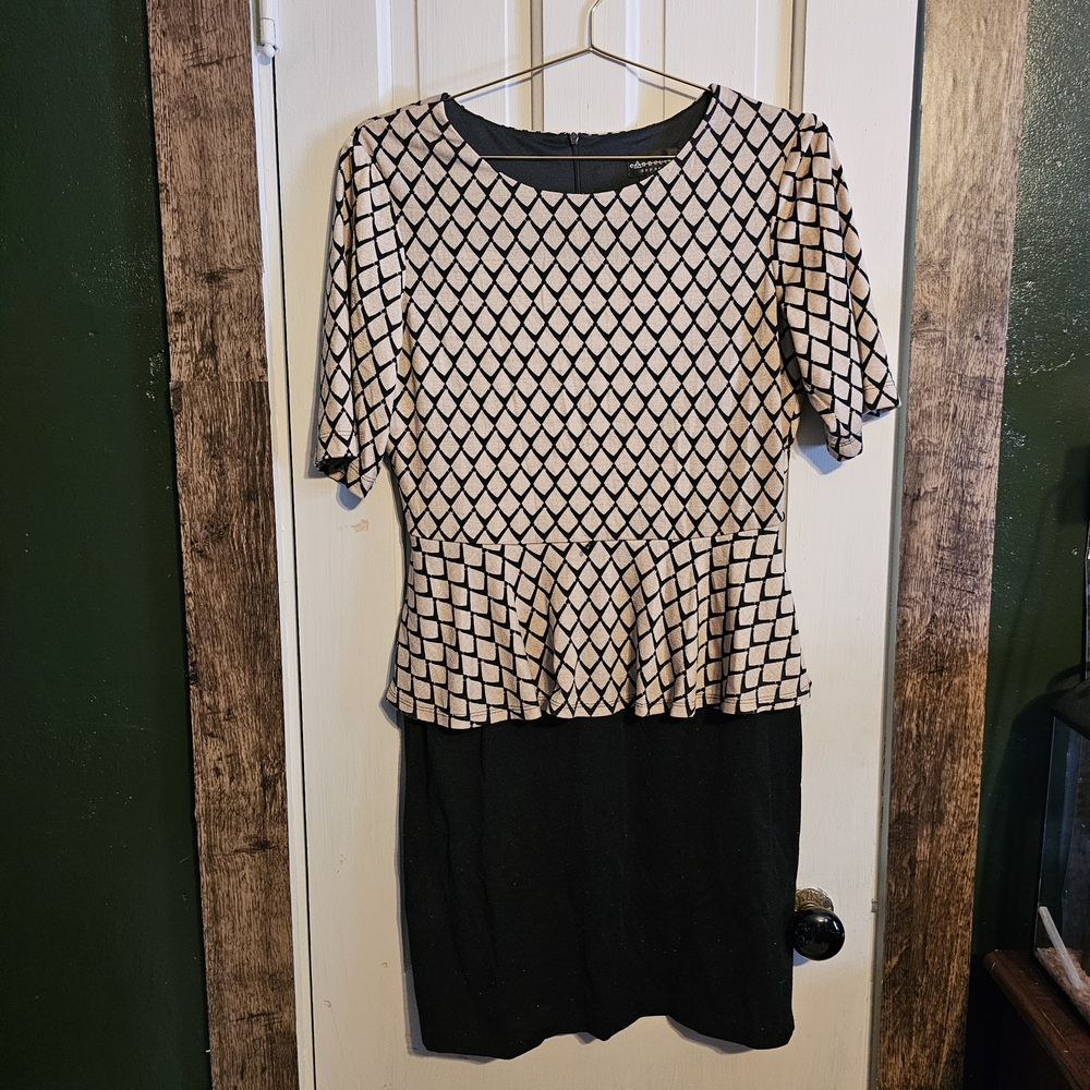 Black & Taupe Peplum Shift Dress *Buttery Soft*